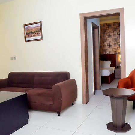 Proxima Centauri Hotel Port Harcourt Esterno foto