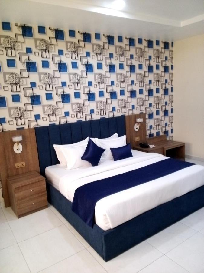 Proxima Centauri Hotel Port Harcourt Esterno foto