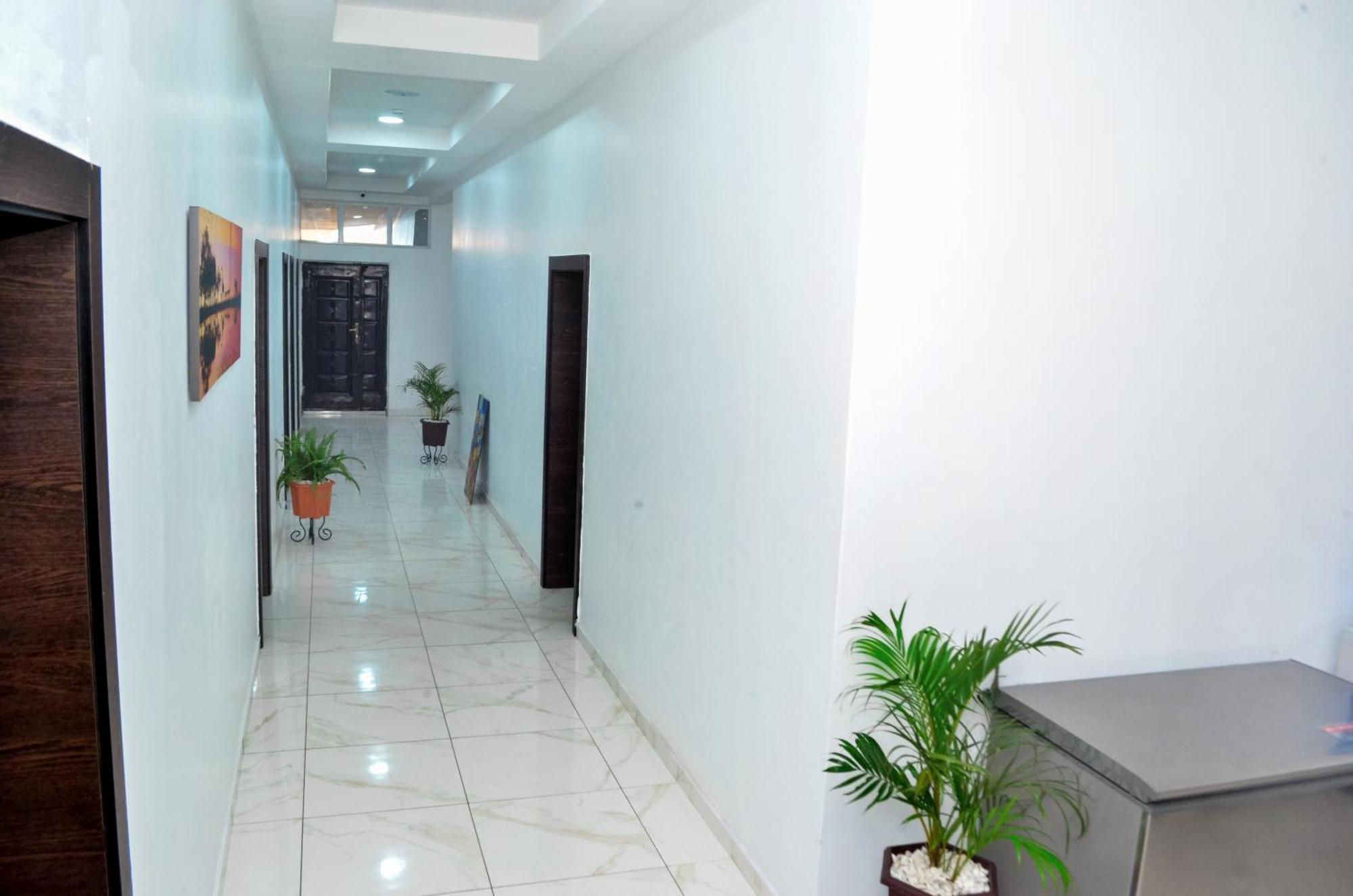 Proxima Centauri Hotel Port Harcourt Esterno foto