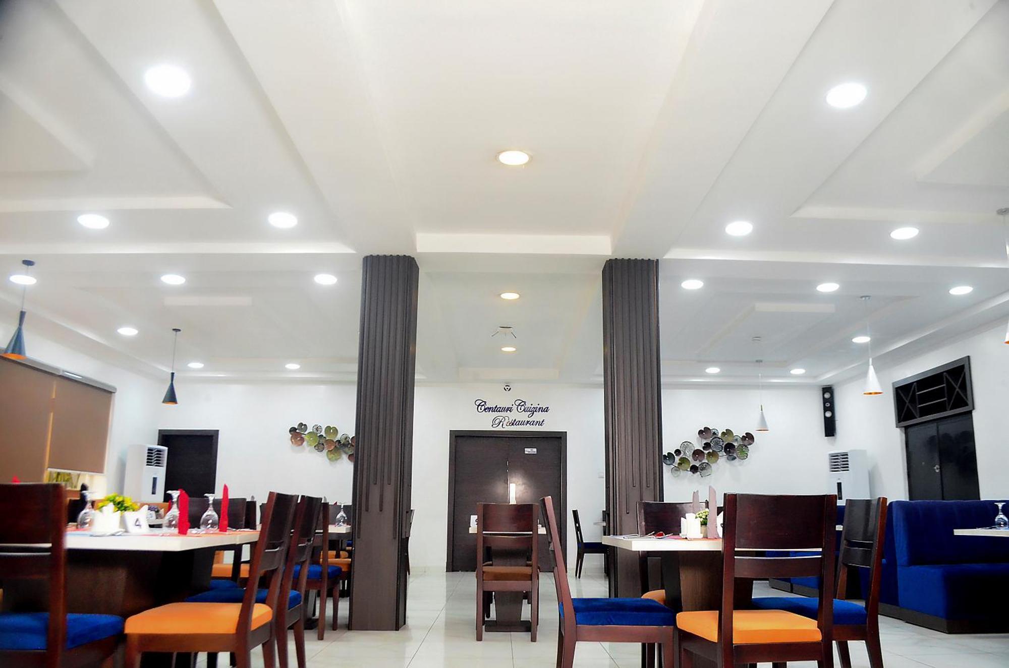 Proxima Centauri Hotel Port Harcourt Esterno foto